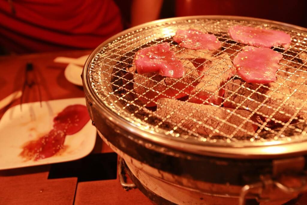 Апартаменты Sanacion Motomachi 7 なんばで150平米の広々空間 最大14名 Netflix見れます Осака Экстерьер фото